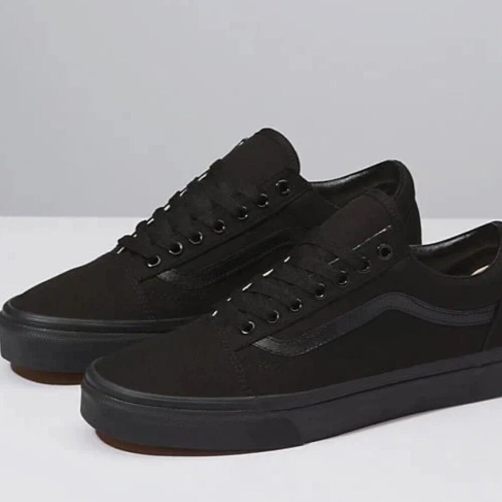 VANS Old Skool Black | 8.5 Man / 10 Woman